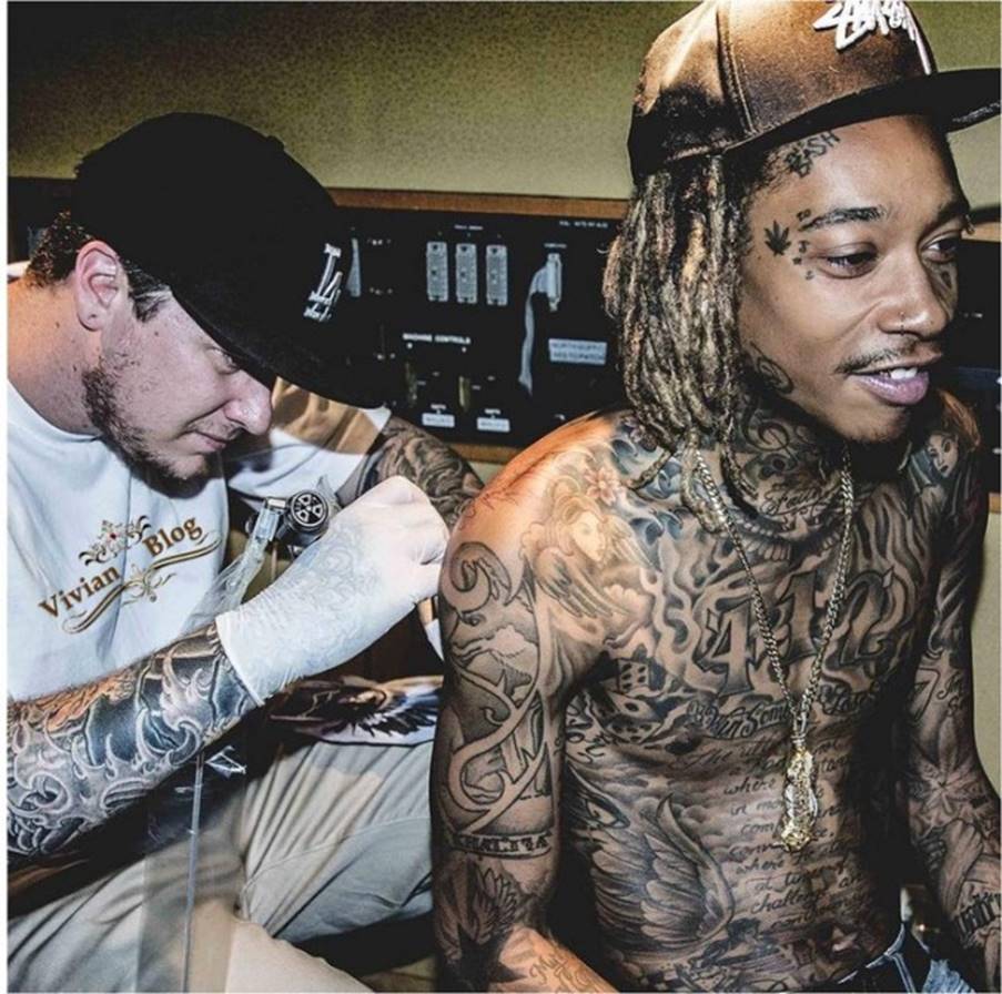 Wiz Khalifa's Tattoos Have Taken Over His Entire Body! – Football